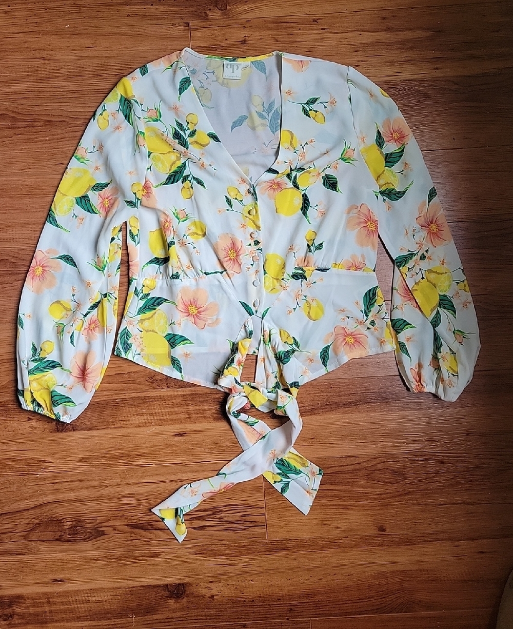 Adyson Parker White Tie-Front Lemon & Floral Blouse